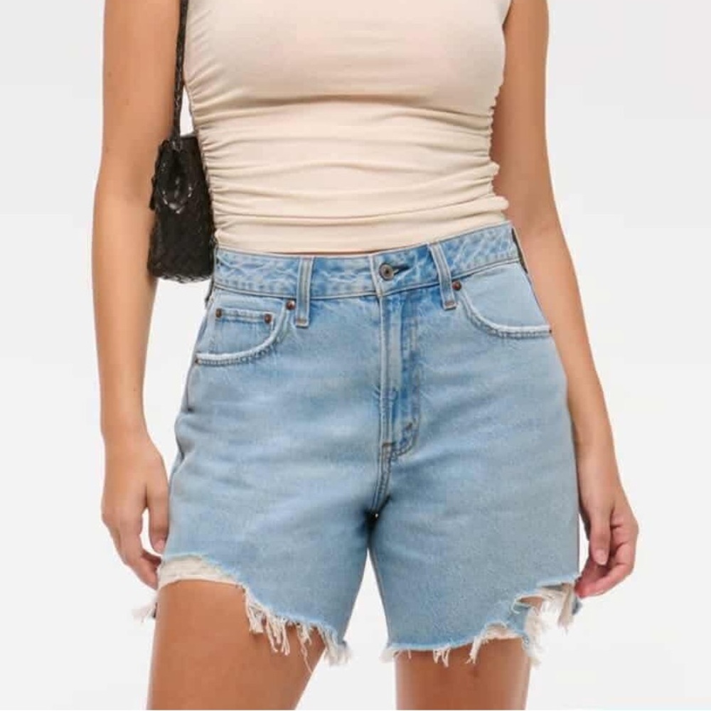 🔥HOT SALE🔥 Abercrombie & Fitch Curve Love High Rise Loose Short